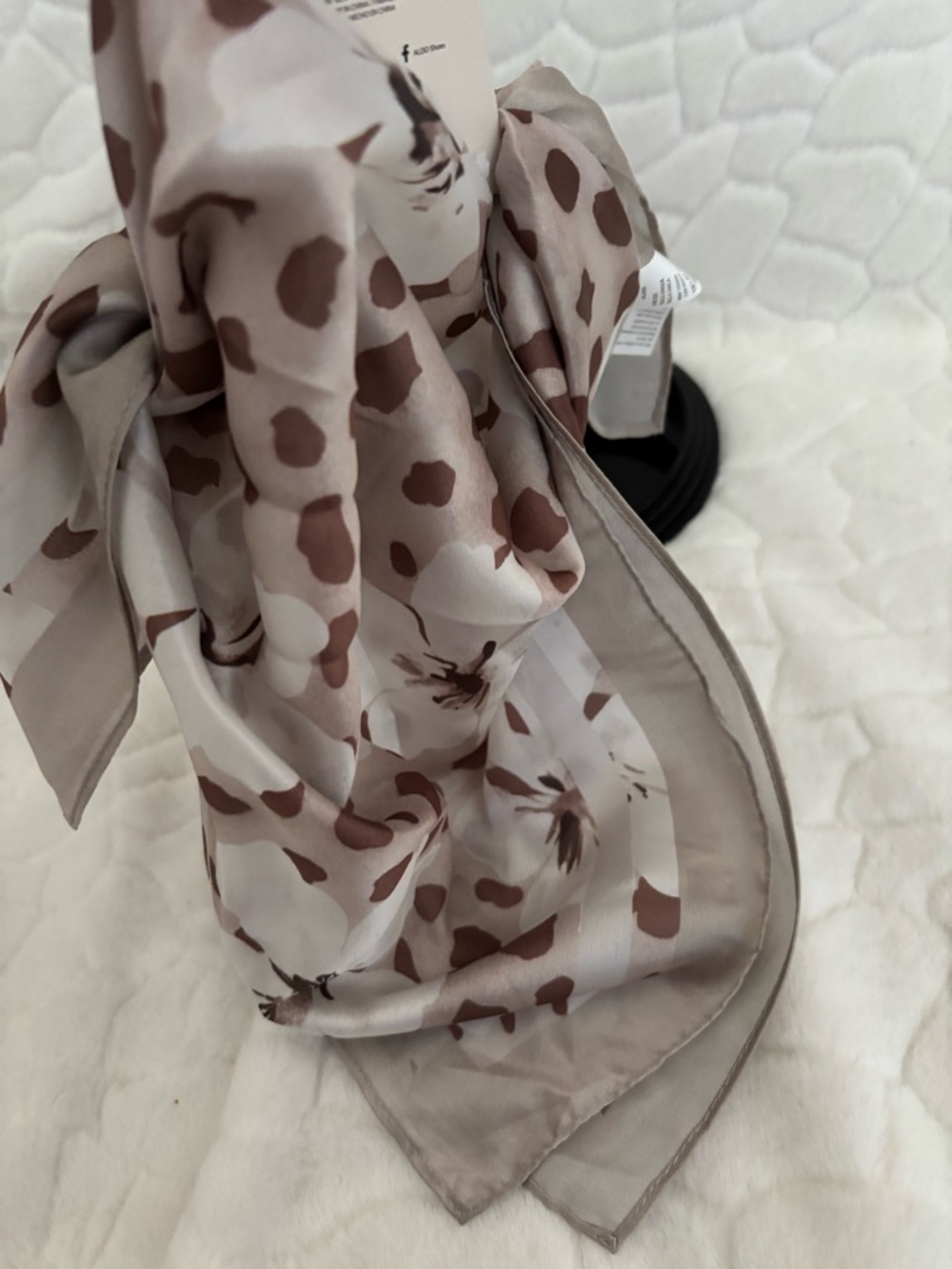 ALDO Multi-Use Square Scarf Taupe Floral & Spot Print - Picture 5 of 9